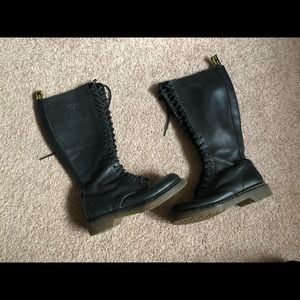 Knee high doc martens women’s